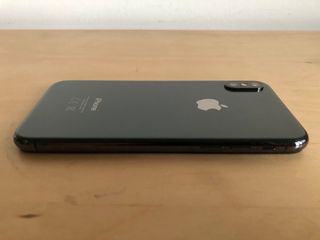 iPhone XS 64GB Negro
