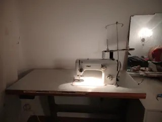 Máquina de coser industrial PFAFF