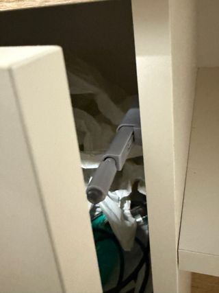 Mueble TV madera y blanco