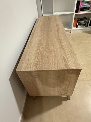 Mueble TV madera y blanco