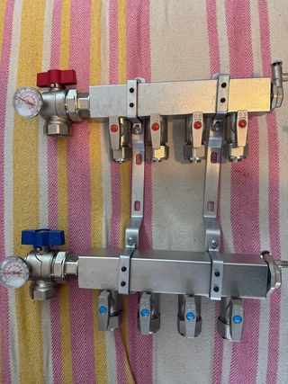 Colector suelo radiante 4 derivaciones