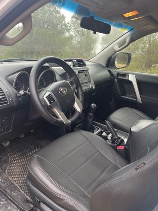 Toyota Land Cruiser 150 2017