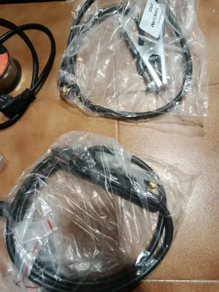 Soldadora MIG y Electrodo VEVOR MIG-130