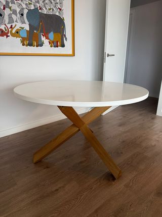 Mesa redonda KAVE HOME Lotus Ø 120 cm