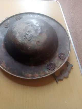 Antiguo brasero de bronce