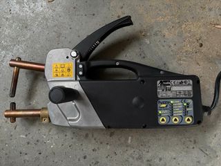 Soldadora por puntos TELWIN Digital Modular 230 –