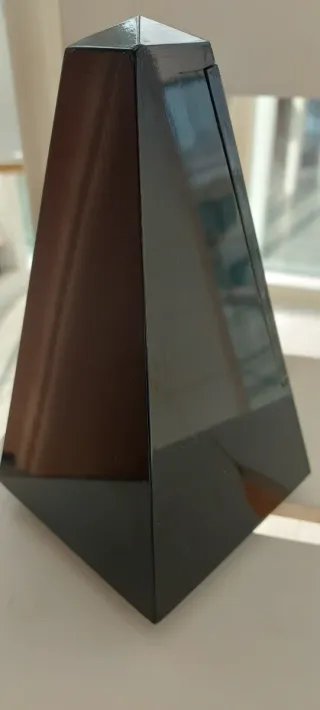 Metrónomo antiguo de madera  años 70-80