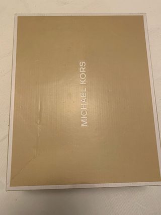 Deportivas Michael Kors Negras y Doradas