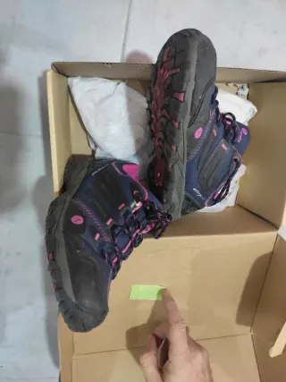 Zapatillas montaña impermeables T.36
