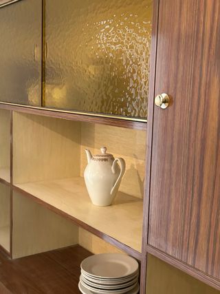 Mueble Comedor Madera y Cristal