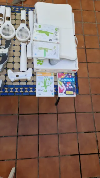 Consola Wii + Balance Board + Accesorios