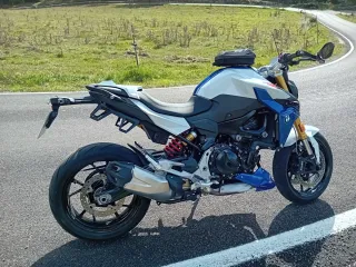 BMW F900R Moto