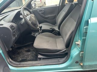 Opel Corsa 2004