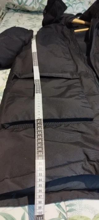 Abrigo plumífero caballero negro