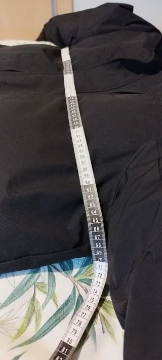 Abrigo plumífero caballero negro