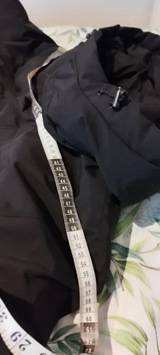 Abrigo plumífero caballero negro