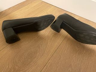 Zapatos salón Pitillos negros cómodos