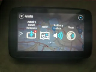 Tom Tom Go Essential GPS