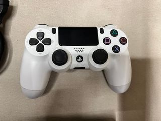 PS4 Slim 500GB + 2 Juegos + Bolsa