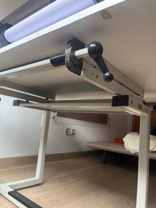 Mesa de dibujo metálica