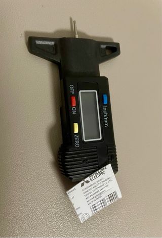 Medidor Digital Profundidad Neumáticos