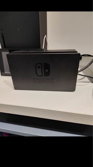 Nintendo Switch Morado y Rojo