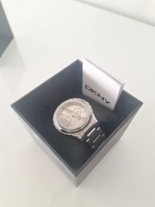 Reloj DKNY Mujer Plata y Blanco