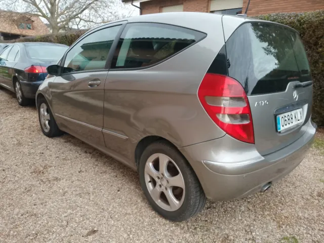 Mercedes-Benz Clase A170 2008 volante derecha