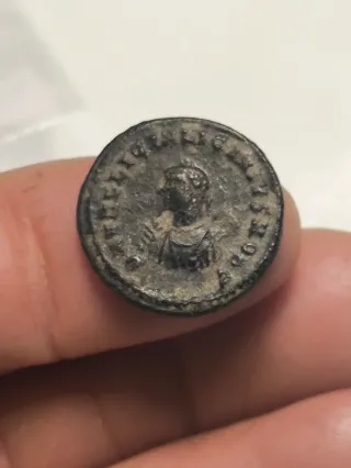 Moneda Romana Licino Puerta Campamento