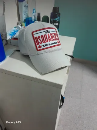 Gorra DSQUARED2 Beige 1964 Born in Canada
