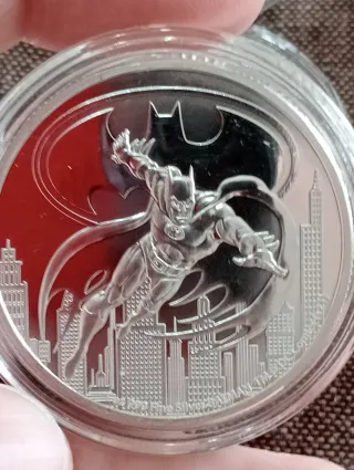 6 Onzas serie superhéroes.