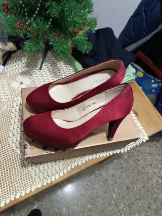 Zapatos de fiesta rojos talla 37