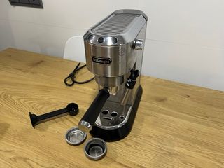 Cafetera DeLonghi Acero Inoxidable