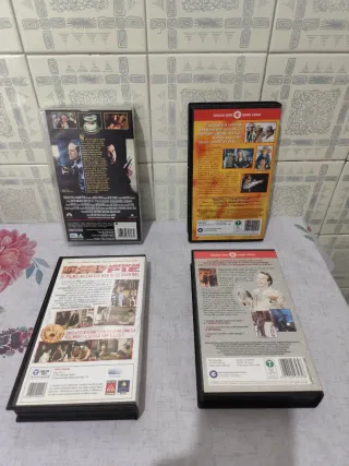 4 VHS: Face/Off, Il Mio West, American Pie, La Vit