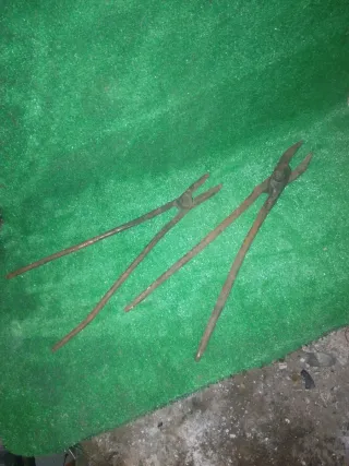 Antiche forbici da fabbro