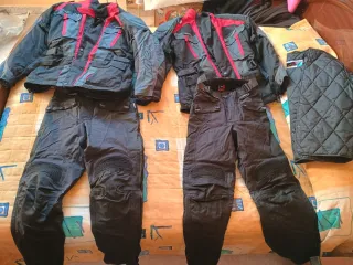 2 trajes de moto chaqueta+pantalón