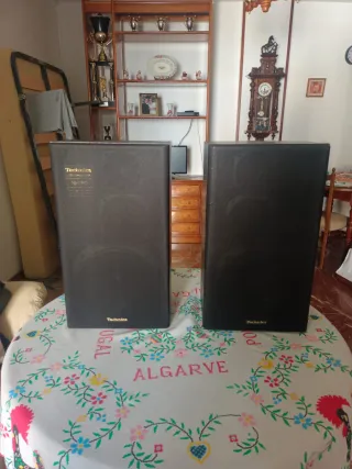 Altavoces Technics Negros