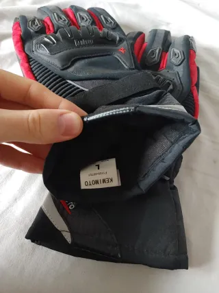Guantes Kemi Moto Negros y Rojos