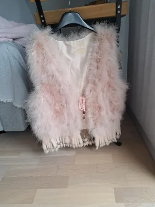 Chaleco de pelo rosa