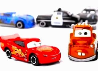 CARS de Disney 6 coches + Muñeco Spiderman. NUEVOS