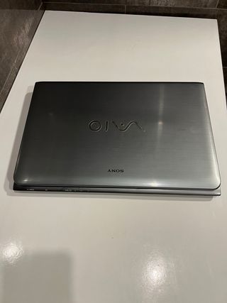 Portátil Sony Vaio Core i7