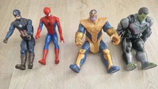 Muñecos articulados Marvel