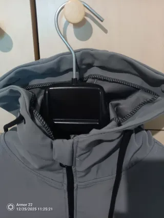 Tuta sportiva Nike grigia con cappuccio