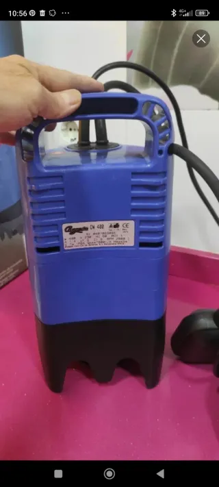 Bomba de agua CAMPEON nueva