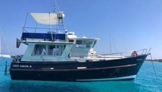 Barco Trawler Pilothouse 38