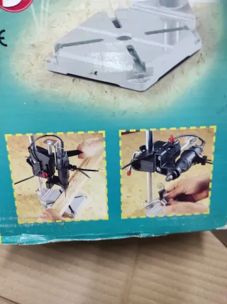 Soporte vertical para dremel