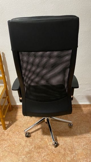 Silla de escritorio negra