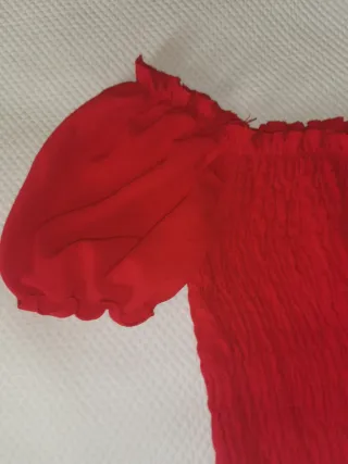 Blusa nido de abeja con volantes gasa