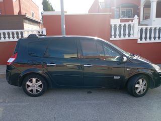 Renault Grand Scenic 2005