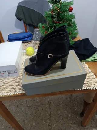 Botines negros de tacón